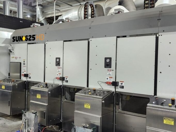 How to choose the right die-cutting and crease technology for Corrugated